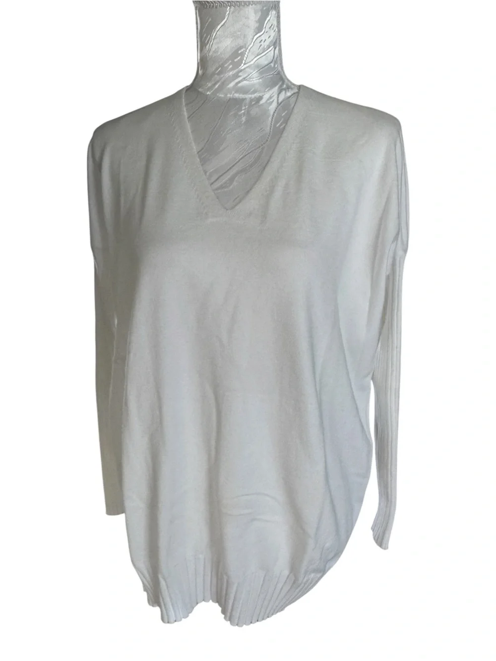 Metric Knits Classic White V-Neck Women's Sweater